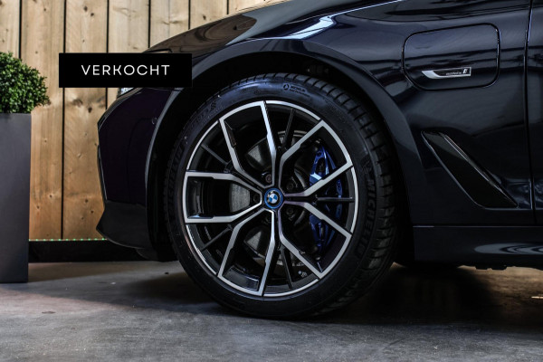 BMW 5 Serie Touring 530e M-Sport *Pano*Stoelventilatie*Individual Leder*