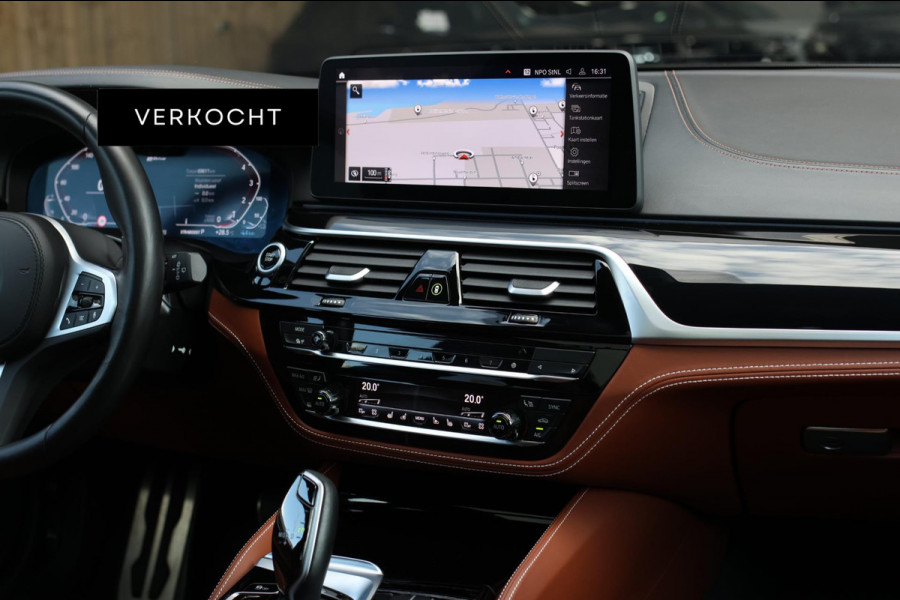 BMW 5 Serie Touring 530e M-Sport *Pano*Stoelventilatie*Individual Leder*