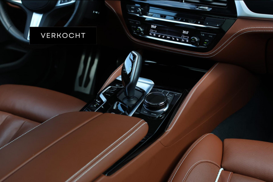BMW 5 Serie Touring 530e M-Sport *Pano*Stoelventilatie*Individual Leder*