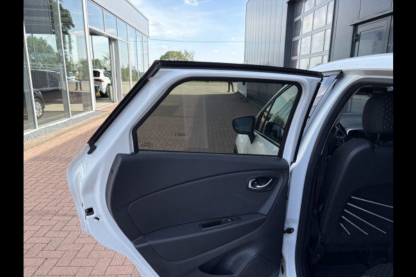Renault Captur 0.9 TCe Intens KEYLESS/CARPLAY/NAVI/DAB/CLIMA/CRUISE/PDC/17INCH
