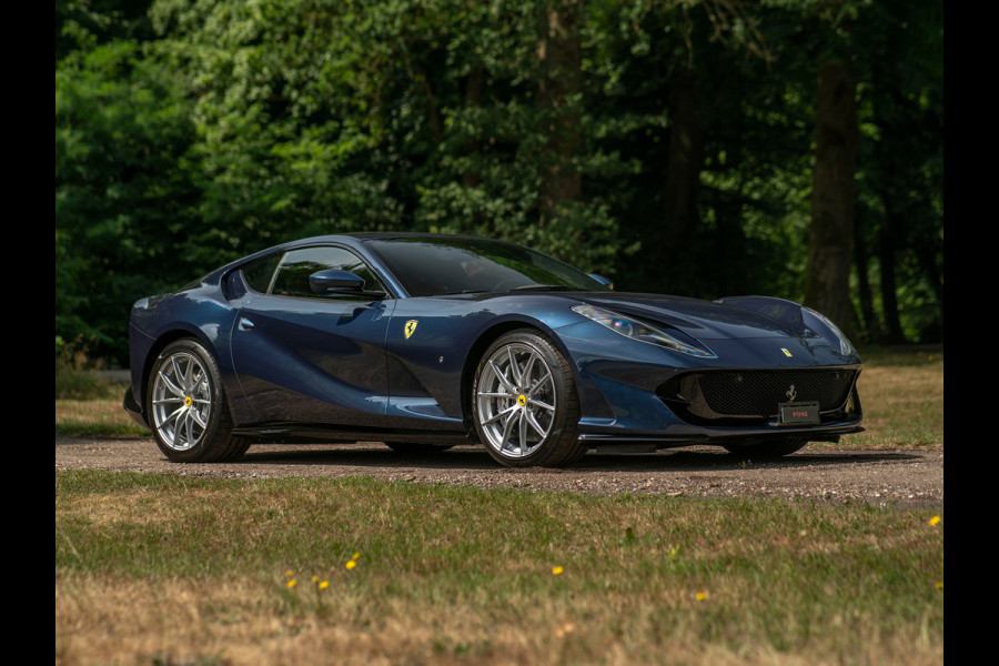 Ferrari 812 Superfast | Atelier Car | Blu Swaters | Veel alcantara! | Lift | JBL | Carbon Driver Zone | Briljante configuratie