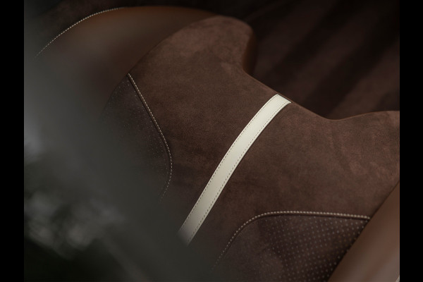 Ferrari 812 Superfast | Atelier Car | Blu Swaters | Veel alcantara! | Lift | JBL | Carbon Driver Zone | Briljante configuratie