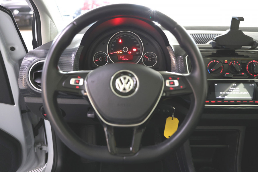 Volkswagen up! 1.0 BMT high up!