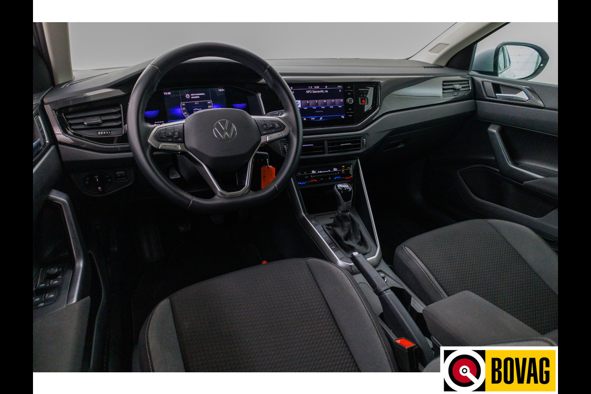 Volkswagen Taigo 1.0 TSI 111 PK Business Travel assist, Led verlichting, PDC V+A, Climate control, App-connect Volkswagen Taigo 1.0 TSI 111 PK Business Travel assist, Led verlichting, PDC V+A, Climate control, App-connect