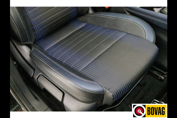 Nissan QASHQAI 1.3 MHEV Tekna Design Pack 141 PK | Pano | 360 Camera | Elec. klep | Adap. cruise | Headup display | Draadloze lader, automatisch inparkeren, dode hoek detectie, zwarte hemel