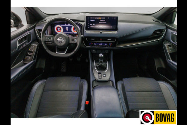 Nissan QASHQAI 1.3 MHEV Tekna Design Pack 141 PK | Pano | 360 Camera | Elec. klep | Adap. cruise | Headup display | Draadloze lader, automatisch inparkeren, dode hoek detectie, zwarte hemel