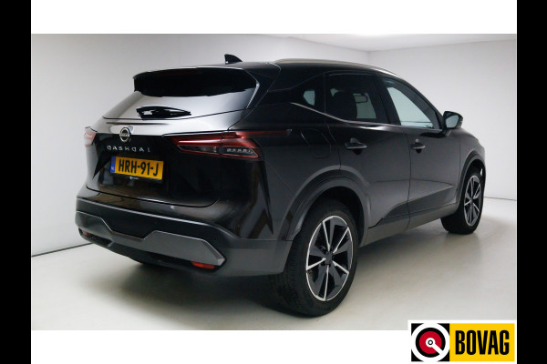 Nissan QASHQAI 1.3 MHEV Tekna Design Pack 141 PK | Pano | 360 Camera | Elec. klep | Adap. cruise | Headup display | Draadloze lader, automatisch inparkeren, dode hoek detectie, zwarte hemel
