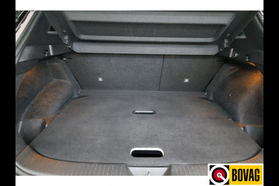 Nissan QASHQAI 1.3 MHEV Tekna Design Pack 141 PK | Pano | 360 Camera | Elec. klep | Adap. cruise | Headup display | Draadloze lader, automatisch inparkeren, dode hoek detectie, zwarte hemel