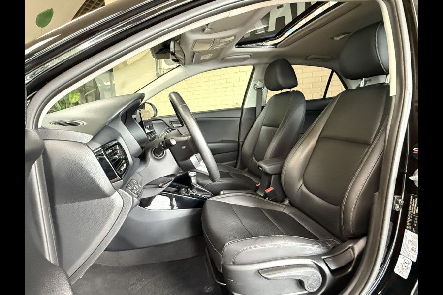 Kia Rio 1.0 T-GDi MHEV Platinum Edition | Navi | Pano | Leder | 17 inch | ACC | Blindspot | 100% dealer onderhouden!