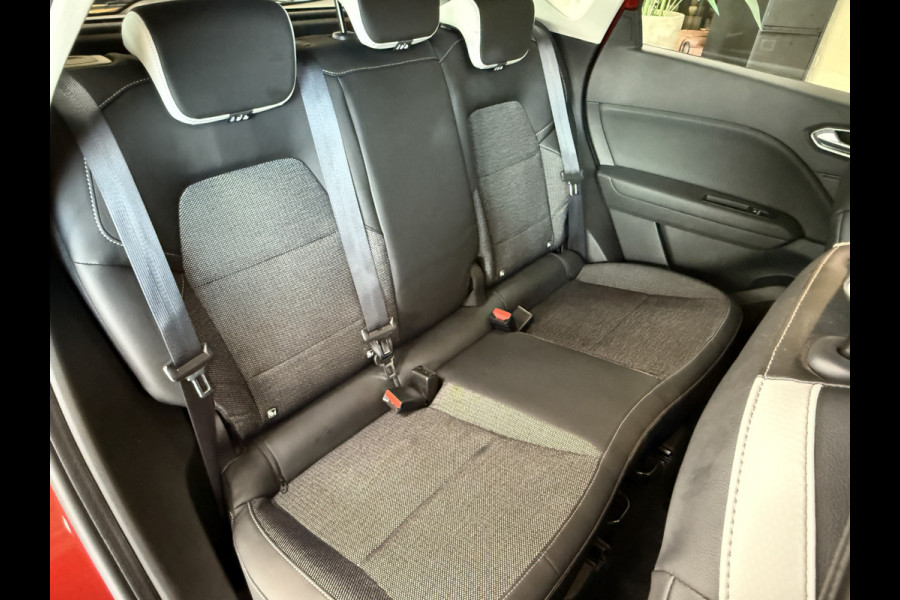 Renault Captur 1.3 TCe 130 Intens | Navi | ACC | Blindspot | Clima | Stoelverwarming | 100% Onderhouden! TOPSTAAT.