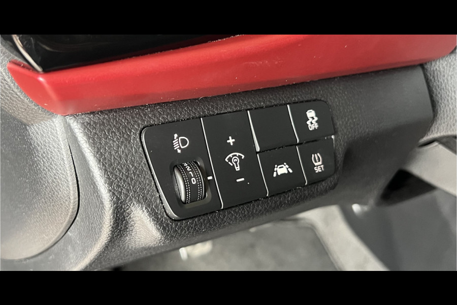 Kia Rio 1.0 TGDI 120pk | Platinum Edition | VERKOCHT! Navi | Camera | Leder | Pano | 17"| Stoel & Stuur Verwarming | Volledig onderhouden!