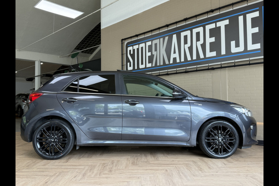 Kia Rio 1.0 TGDI 120pk | Platinum Edition | VERKOCHT! Navi | Camera | Leder | Pano | 17"| Stoel & Stuur Verwarming | Volledig onderhouden!