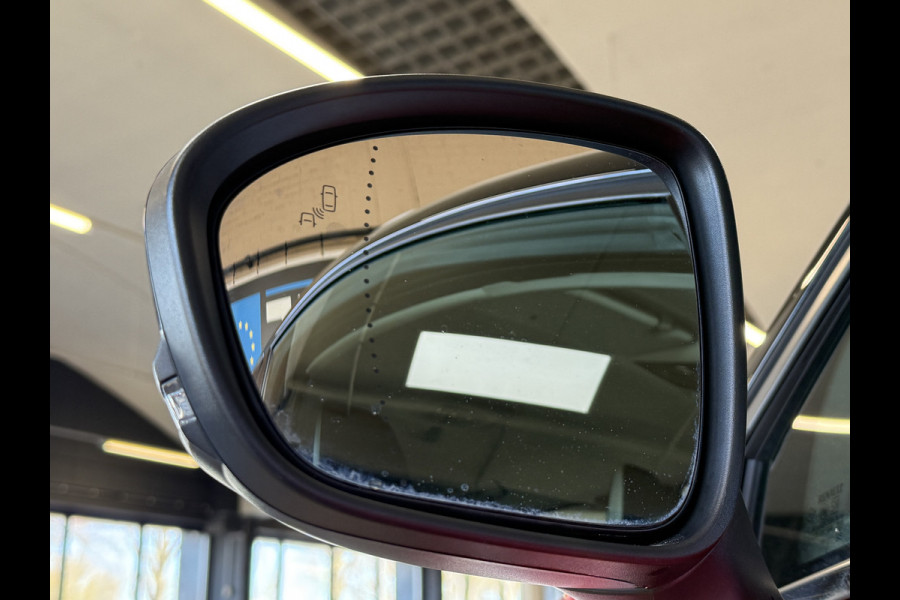 Renault Captur 1.3 TCe 130 AUT Intens | Navi | ACC | Blindspot | Camera | 17 inch | PDC V+A | 100% Renault dealer onderhouden!