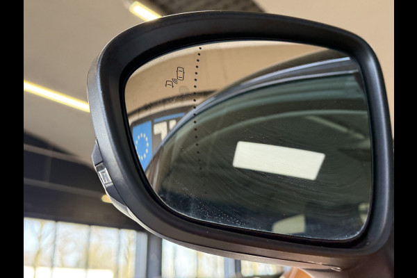 Renault Captur 1.3 TCe 130 Intens | Navi | ACC | Blindspot | Camera | PDC V+A | Stuurverwarming | 100% Dealer onderhouden!