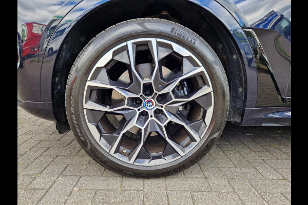 BMW X7 XDrive40d M Sport / 6 pers /Deal ond /BTW