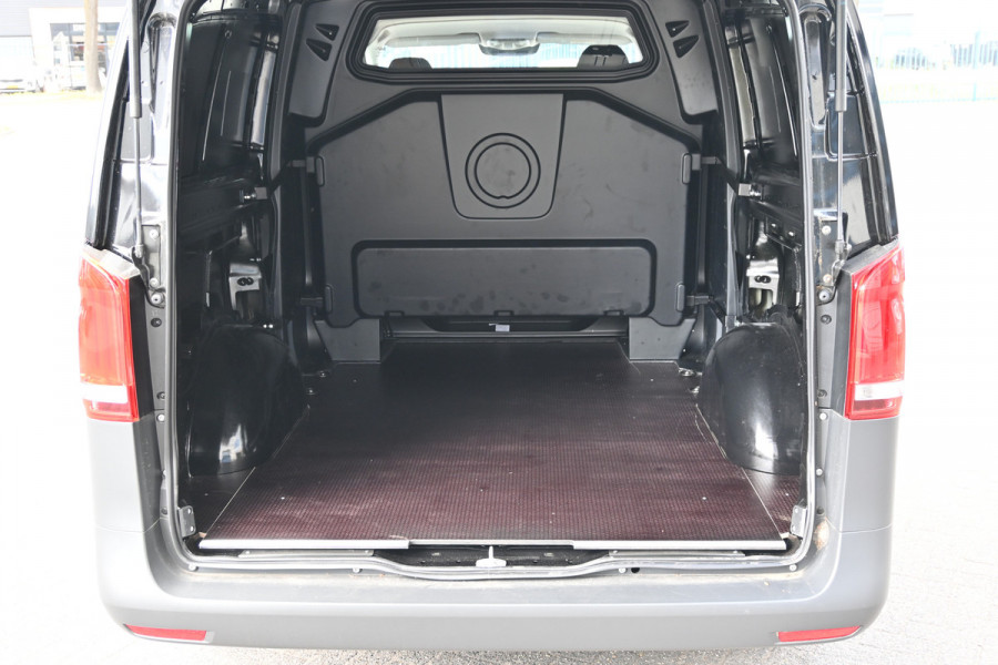 Mercedes-Benz Vito 119 CDI L3 DC Extra Lang Comfort LED, Distronic, Climate controle