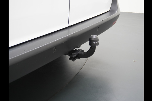 Mercedes-Benz Vito 116CDI 164PK Lang Navi PDC-v+a Camera ParkAssist Trekhaak Airco-CruiseC. Regen-Lichtsensor Bluetooth Schuifdeur Betonplex vloer Wandbetimmering + LedVerlichte-laadruim Dimlicht-Assist Tempmatik Warmtewerend-Glas Elektr-Spiegels+Verwarmd  2.000kg Trekvermogen 1e Eigenaar Nwe Model BlueTec gen 3  EURO 6 CI
