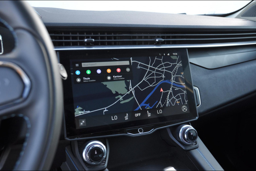 Lynk & Co 01 1.5 Lynk & Co 01 / 360 camera / Adaptieve cruise control/ Elektrische stoelen/ BLIS/ Stoelverwarming/ Elektrische achterklep/ Climate control/ Parkeersensoren met camera/ Regensensor/ Keyless entry