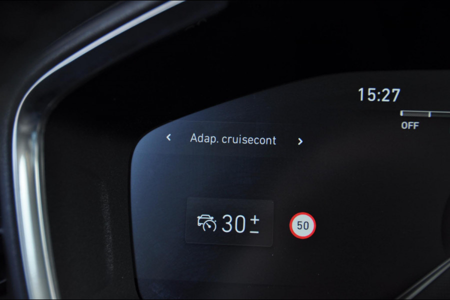 Lynk & Co 01 1.5 Lynk & Co 01 / 360 camera / Adaptieve cruise control/ Elektrische stoelen/ BLIS/ Stoelverwarming/ Elektrische achterklep/ Climate control/ Parkeersensoren met camera/ Regensensor/ Keyless entry