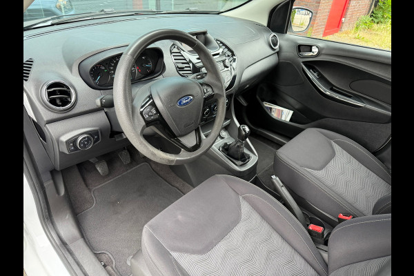 Ford Ka+ 1.2 Trend Ultimate - Airco - Parkeerhulp - Org.NL