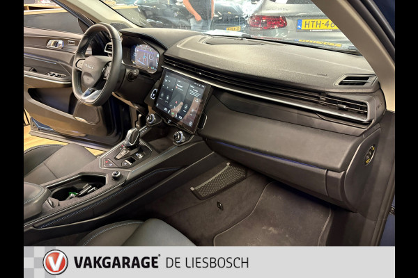 Lynk & Co 01 1.5 / pano / 360 camera / model 2023 / Infinity / navi /stoelverwarming