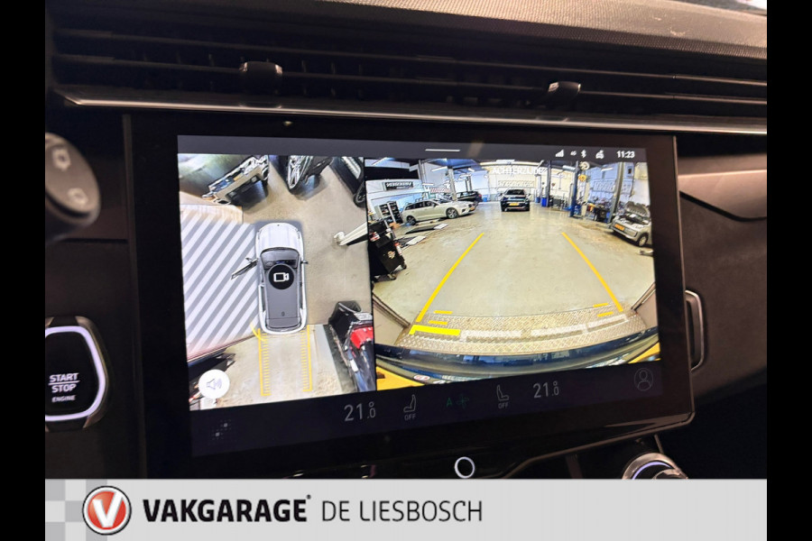 Lynk & Co 01 1.5 / pano / 360 camera / model 2023 / Infinity / navi /stoelverwarming