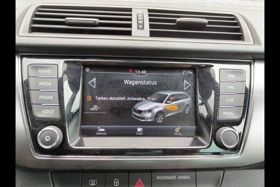 Škoda Fabia Combi 1.0 TSI Ecc Lmv Navigatie Led verl Trekhaak Pdc Cruise Control Business Edition
