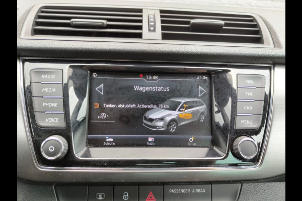 Škoda Fabia Combi 1.0 TSI Ecc Lmv Navigatie Led verl Trekhaak Pdc Cruise Control Business Edition