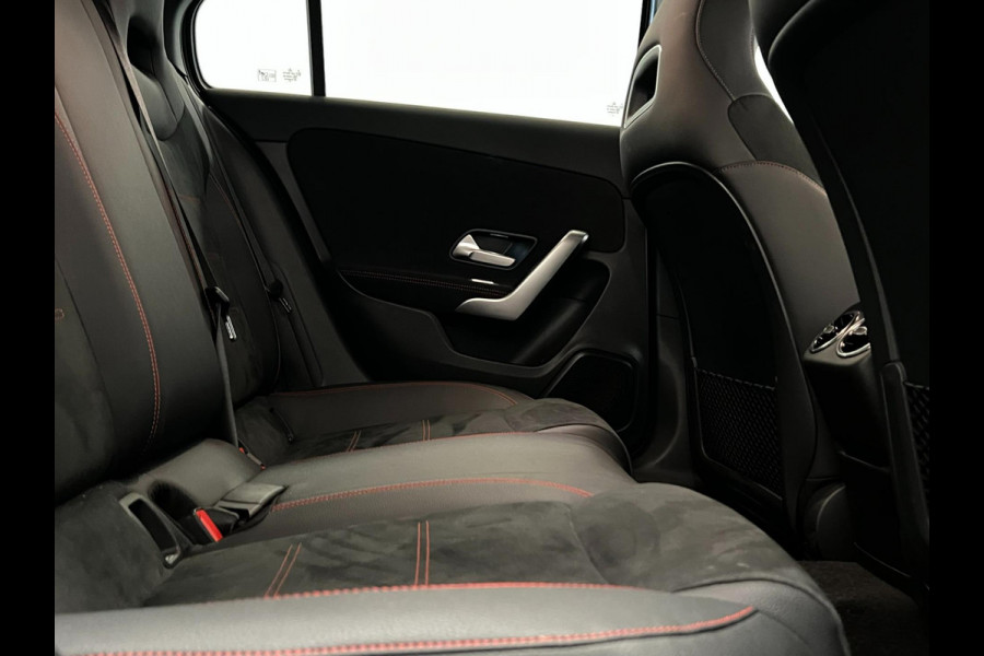 Mercedes-Benz A-Klasse 180 / AMG / BTW / NL-auto / Widescreen