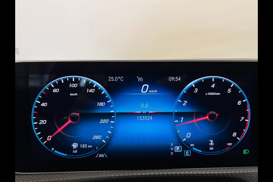 Mercedes-Benz A-Klasse 180 / AMG / BTW / NL-auto / Widescreen