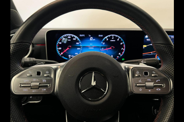 Mercedes-Benz A-Klasse 180 / AMG / BTW / NL-auto / Widescreen