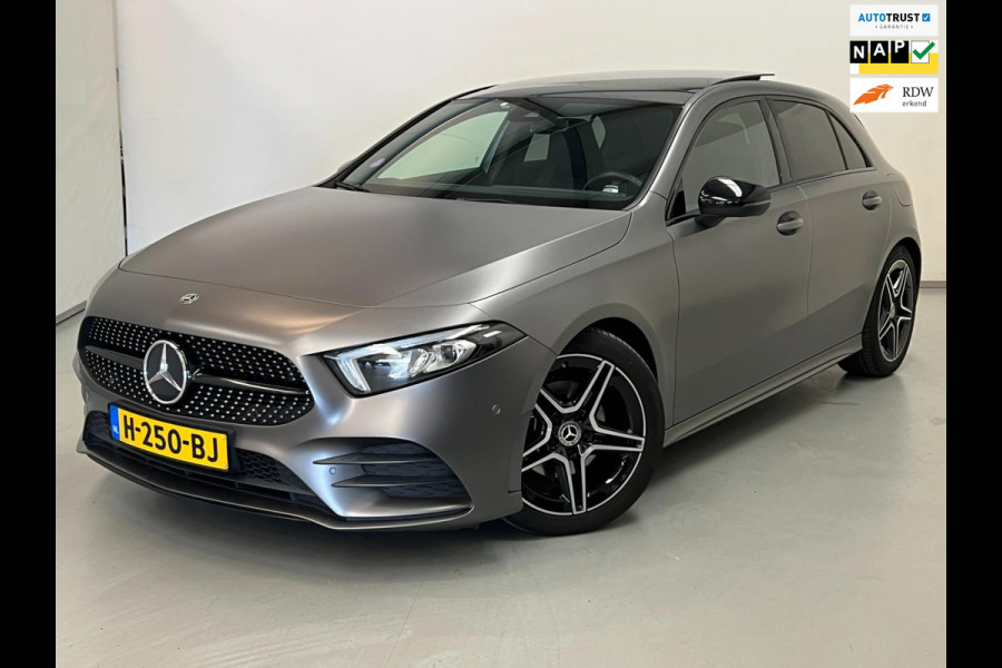 Mercedes-Benz A-Klasse 180 / AMG / Pano / NL-auto / Widescreen