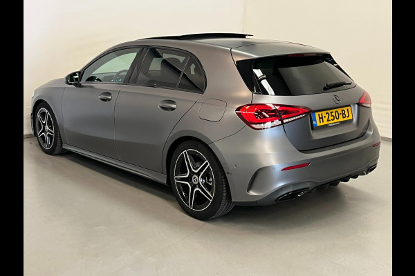 Mercedes-Benz A-Klasse 180 / AMG / Pano / NL-auto / Widescreen