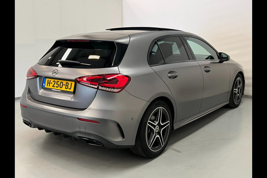 Mercedes-Benz A-Klasse 180 / AMG / Pano / NL-auto / Widescreen