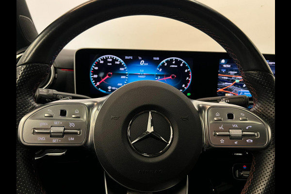 Mercedes-Benz A-Klasse 180 / AMG / Pano / NL-auto / Widescreen