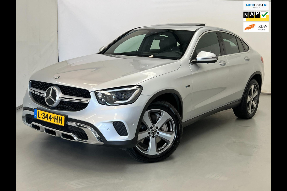 Mercedes-Benz GLC Coupé 300e 4Matic / Schuifdak / BTW / Memory / Trekhaak Mercedes-Benz GLC Coupé 300e 4Matic / Schuifdak / BTW / Memory / Trekhaak