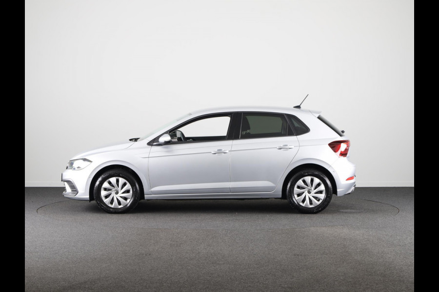 Volkswagen Polo 1.0 TSI Life 95 pk Automaat (DSG) | Navigatie via App | Autom. airco | Parkeersensoren (Park assist) | Adaptieve cruise control | Stoelverwarming |