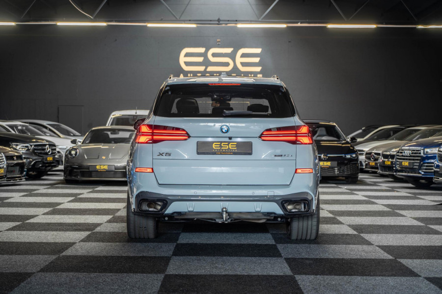 BMW X5 xDrive50e Hybrid M-Sport | Pano Skylounge | HUD | 360 | Brooklyn Grau