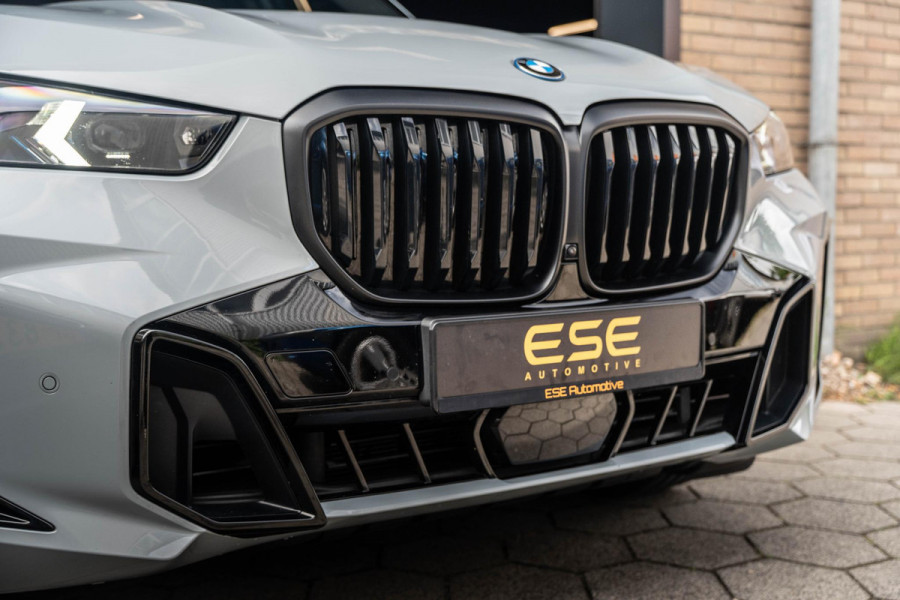 BMW X5 xDrive50e Hybrid M-Sport | Pano Skylounge | HUD | 360 | Brooklyn Grau