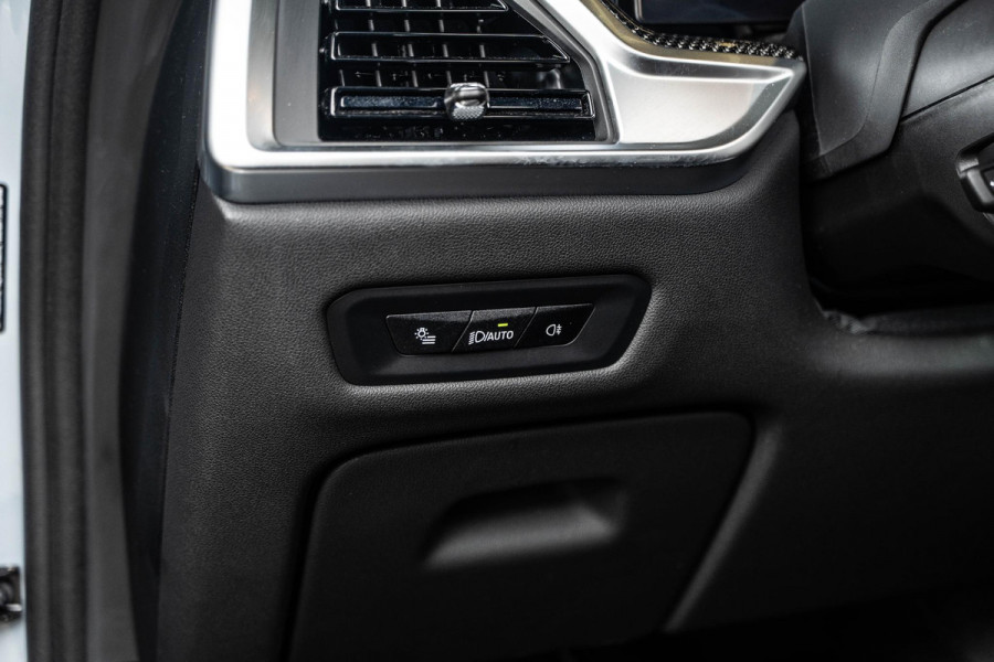BMW X5 xDrive50e Hybrid M-Sport | Pano Skylounge | HUD | 360 | Brooklyn Grau