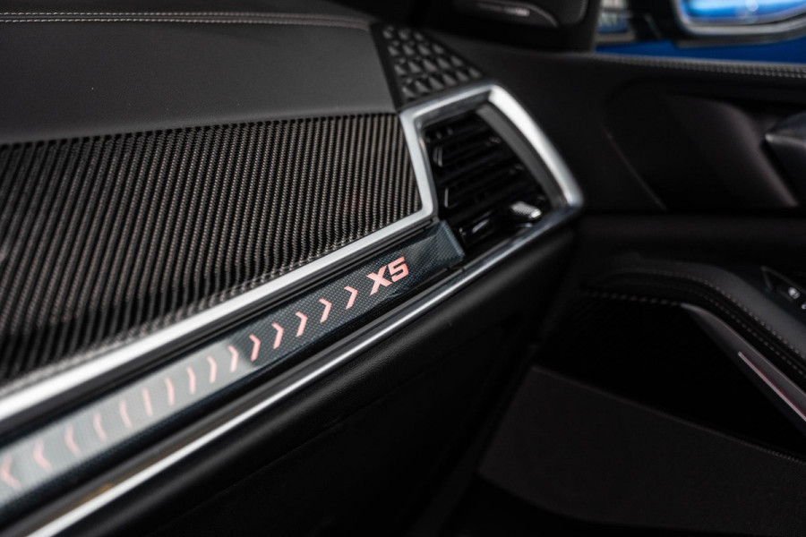 BMW X5 xDrive50e Hybrid M-Sport | Pano Skylounge | HUD | 360 | Brooklyn Grau