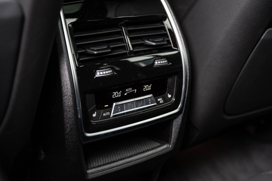 BMW X5 xDrive50e Hybrid M-Sport | Pano Skylounge | HUD | 360 | Brooklyn Grau