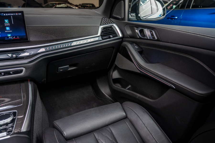 BMW X5 xDrive50e Hybrid M-Sport | Pano Skylounge | HUD | 360 | Brooklyn Grau