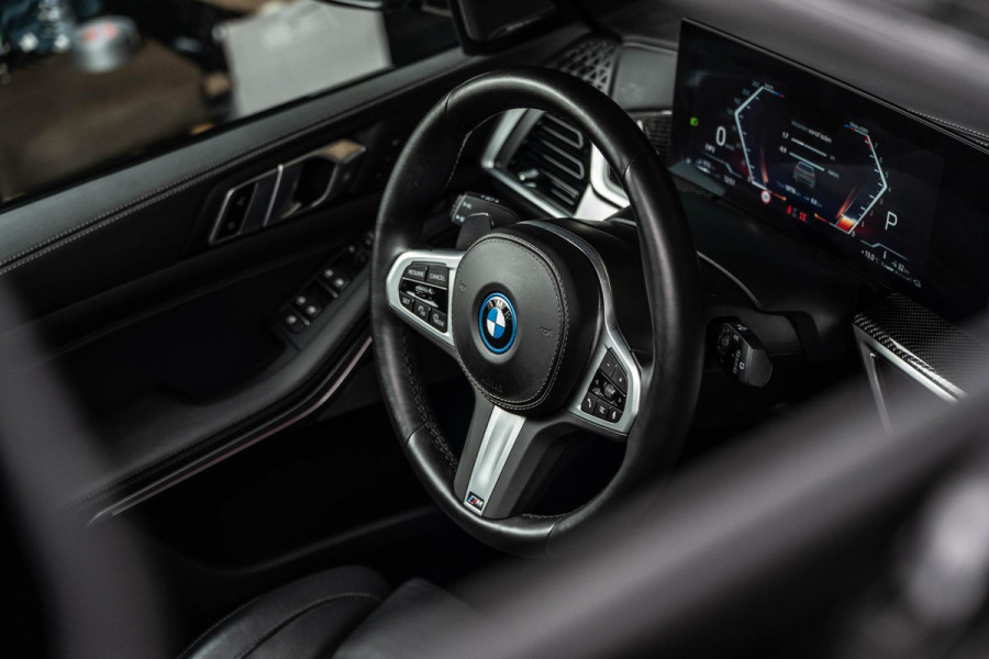 BMW X5 xDrive50e Hybrid M-Sport | Pano Skylounge | HUD | 360 | Brooklyn Grau