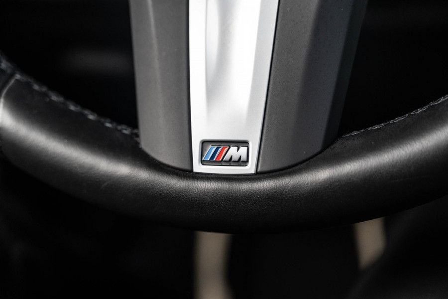 BMW X5 xDrive50e Hybrid M-Sport | Pano Skylounge | HUD | 360 | Brooklyn Grau