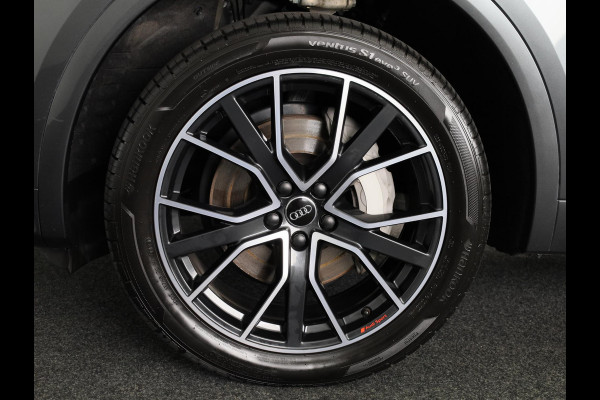 Audi Q5 50 TFSI e S edition 299pk S-tronic | SoH 92% | Navigatie | B&O Audio | Keyless entry | Parkeercamera | Verwarmbare voorstoelen