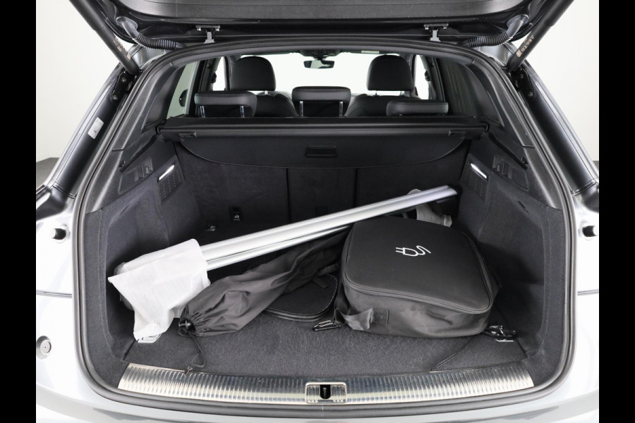 Audi Q5 50 TFSI e S edition 299pk S-tronic | SoH 92% | Navigatie | B&O Audio | Keyless entry | Parkeercamera | Verwarmbare voorstoelen