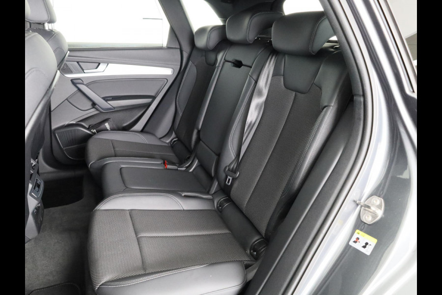 Audi Q5 50 TFSI e S edition 299pk S-tronic | SoH 92% | Navigatie | B&O Audio | Keyless entry | Parkeercamera | Verwarmbare voorstoelen