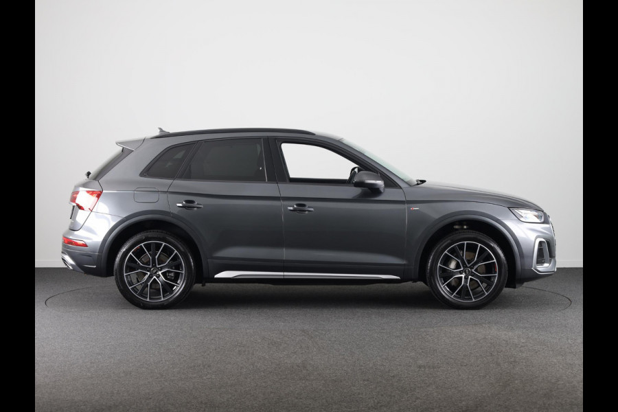 Audi Q5 50 TFSI e S edition 299pk S-tronic | SoH 92% | Navigatie | B&O Audio | Keyless entry | Parkeercamera | Verwarmbare voorstoelen