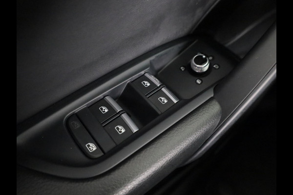 Audi Q5 50 TFSI e S edition 299pk S-tronic | SoH 92% | Navigatie | B&O Audio | Keyless entry | Parkeercamera | Verwarmbare voorstoelen